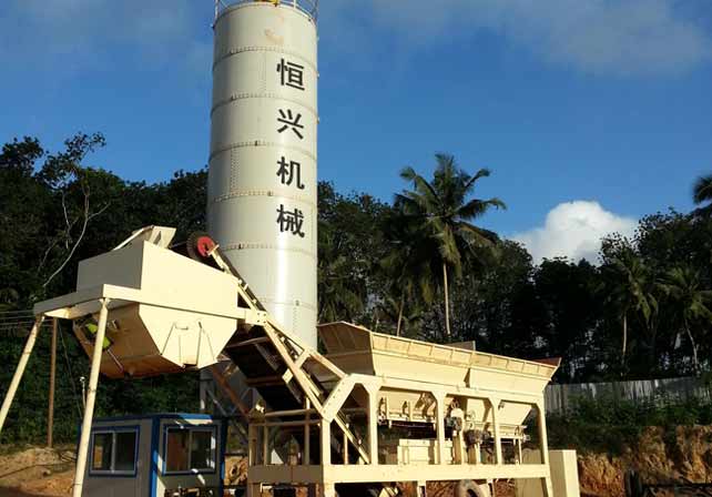 菲律(lü)賓移動式穩(wen)定土廠拌設(shè)備