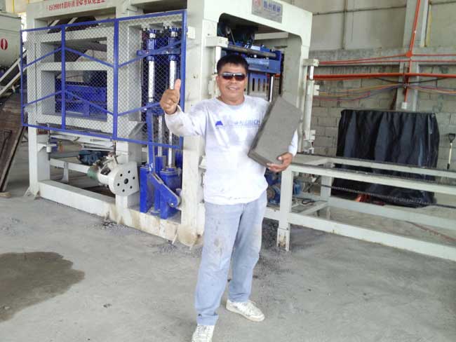 馬來西(xi)亞磚機客戶(hu)