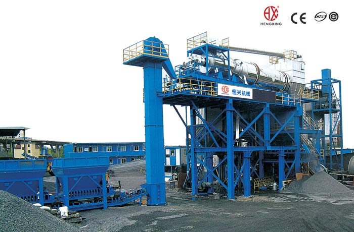 固定式瀝青(qīng)混合料再生攪拌(bàn)設備