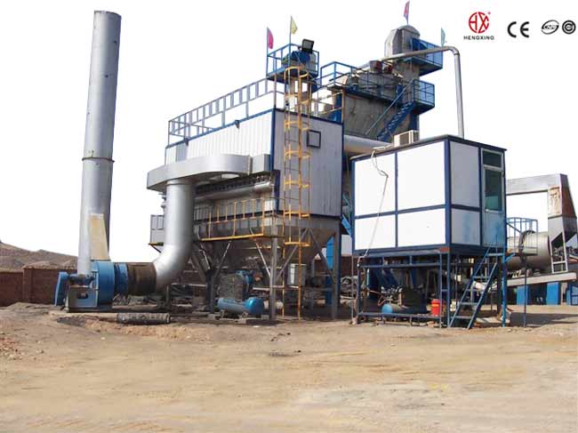 強制間(jian)歇式瀝青混合料(liào)攪拌設備